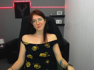 laurasmiles Chick
