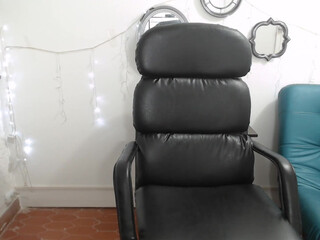 hanna_hot69_ i forgot to close the fries and turn on private e