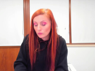 foxynesss adult mare jerks both holes with fingers