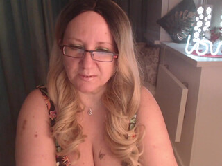 adrena_ Exquisite crumb