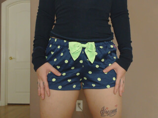 Erin Marie O'Keefe aka Goddess Green Eyed skin posing nude