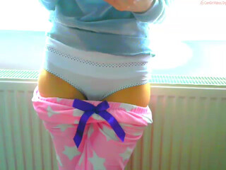 very_tight_pussy naughty slut fucks anus phallus