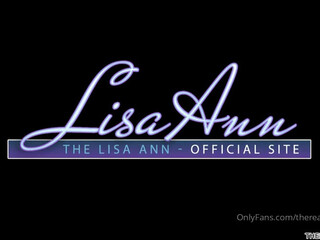 thereallisaan Lovely chick