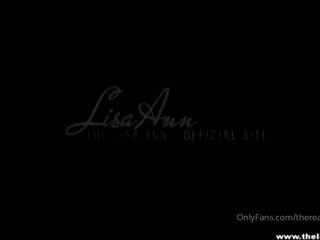 thereallisaan Hot lady