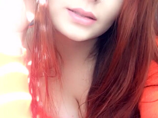 lexalite appetizing slut furiously shoves vegetables in her cunt