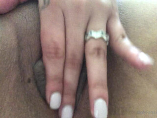 gottijul Young bitch