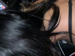 gottijul prefers rubber toys