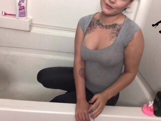 ashleyfancyfetish_ gorgeous bitch strips and jerks off