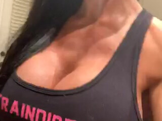 xxxjewelsjad big breasted dance dances naked