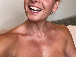 victoria may89 crazy slut rees both holes