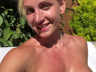 victoria may89 Fantastic blonde