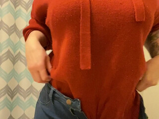 theemilylynne angel masturbates pink pussy