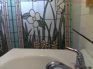 sub4daddydom Cute woman fucks without taking off her panties