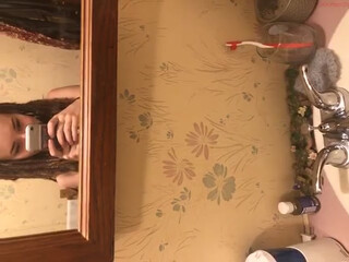 rastamama420 blonde hairstyle fingering shaved cunt