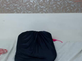 samantha_hott skinny chick masturbates through her pussy panties