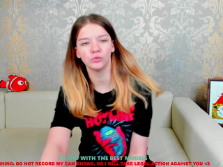 geneva_coy showing charms