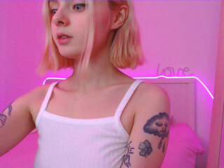 angels_of_lust petite babe gently masturbates cunt