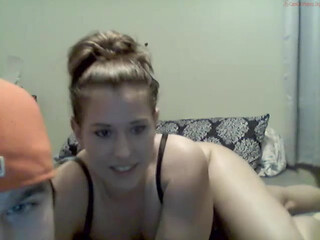 tanbitch38 sexy lady masturbates ass anus