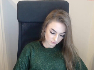 janetta_s beautiful female strips and jerks off