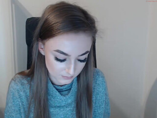 janetta_s adorable slut relish both holes