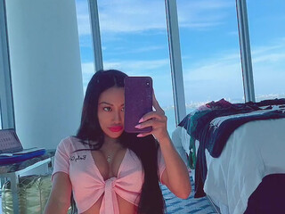 cjmiles onlyfans young schoolgirl erotically eats a banana