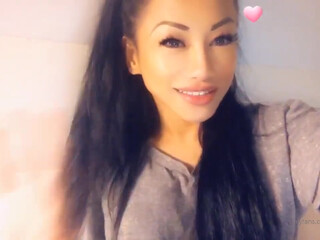 cjmiles onlyfans Spicy brunette