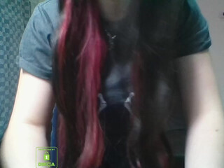 catalina_queen1 luxurious blonde passionately pulls pussy