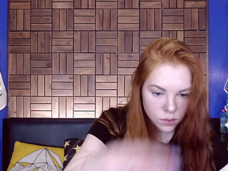 bari_evans harlot gets an orgasm