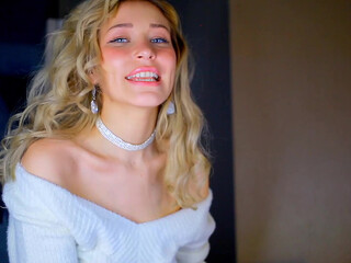 kirsten_xxx Class Bitch