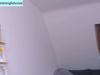 english_rose__ nude cutie shows juicy charms