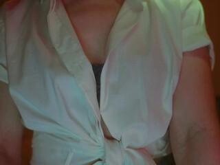 cinnabelle painted lady makes big tits