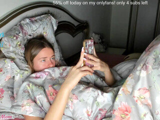 oksanafedorova petite hottie passionately jerks off her cunt