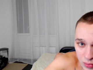 moneykent cute fucks herself