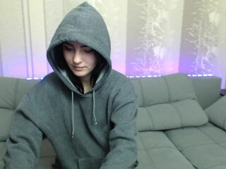 sweet_allie the charming bitch twirls a big booty