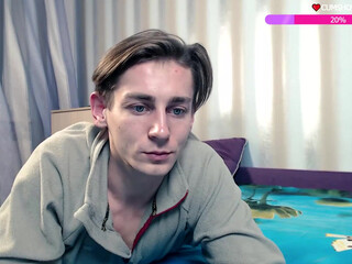 lucky_guy_and_baby_face hot harlot fingering vibrator