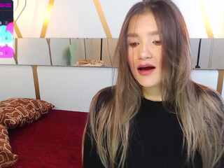 hannahdelgado sexy babe showed her tits