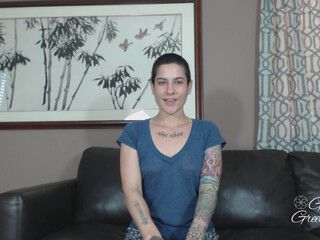 Erin bitch with big tits rides vagina toy