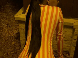 toriann busty hottie caresses shaved pussy