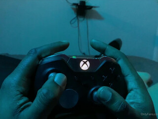 freakmobmedia curly harlot