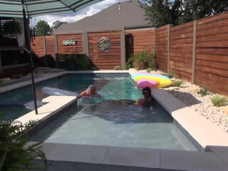 deauxma beautiful ballerina erotically undressed