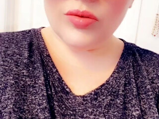 bunnydelacruz69 hot thing caresses shaved holes