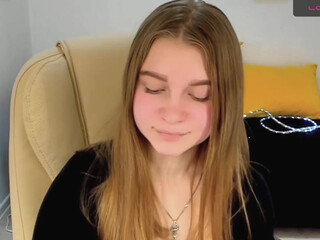 victory_blonde chaturbate sponge courtesan in the office spoils himself with pleasures