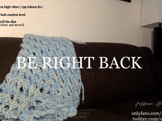 victory01_ chaturbate  luxurious female massaging nipples