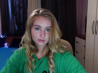 lillian_henry chaturbate wonderful skin caresses the vagina