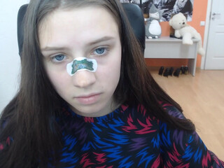 graffityfolz chaturbate girl in stockings shows juicy ass