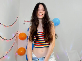 alisacoy__ chaturbate recording private e with blonde