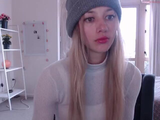 missalice_94 myfreecams young nipple caresses breasts
