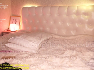 alwayssomewhere chaturbate  restless stallion fucking pussy