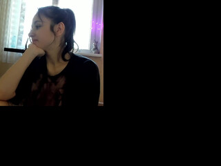 wilmot69noah chaturbate cute fucks herself