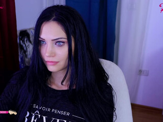 s3r3ndipity chaturbate fat chick fucks cunt with phallus